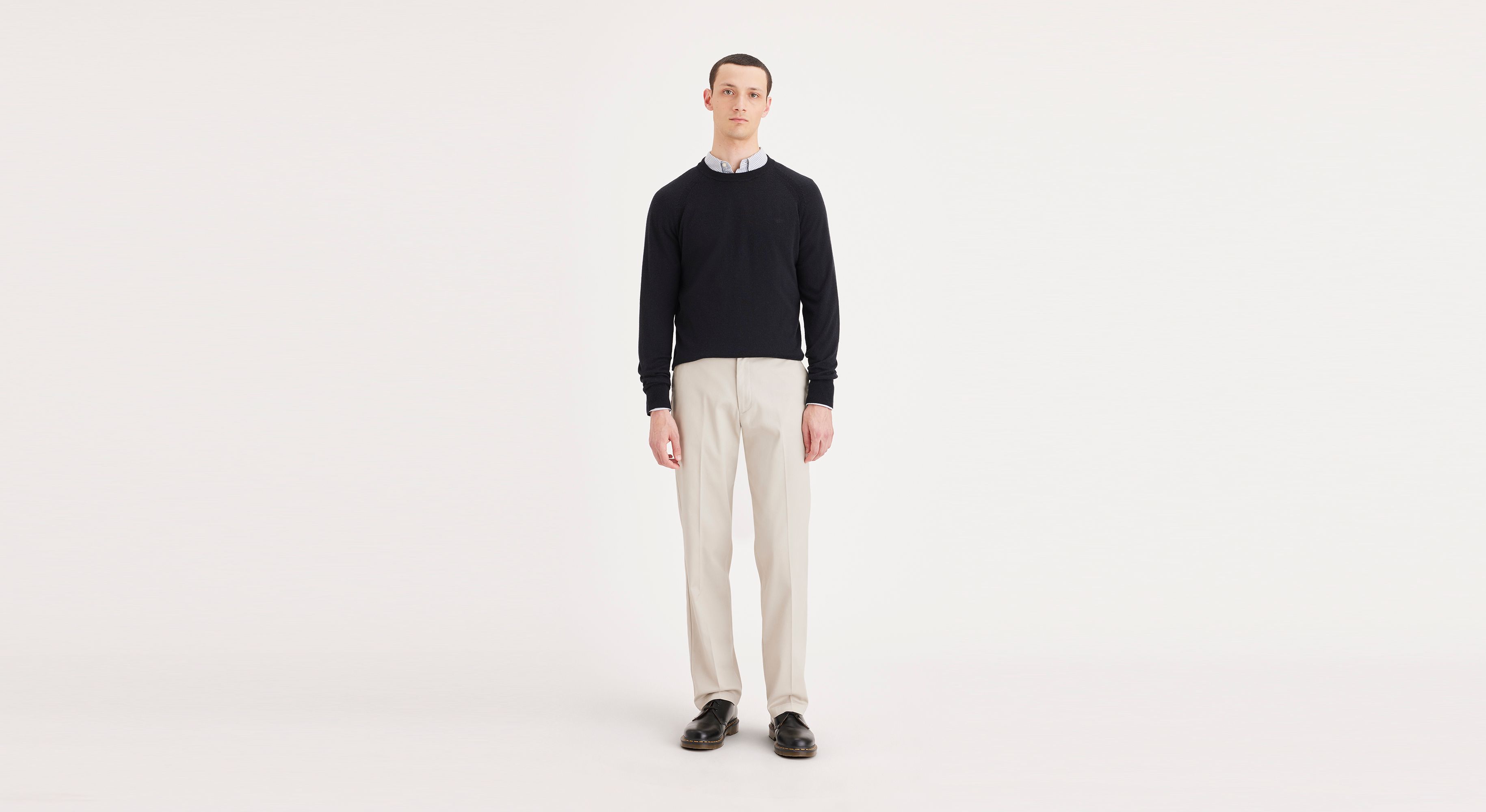 Easy Stretch Khaki, Classic Fit | Cloud | Dockers® United States (US)